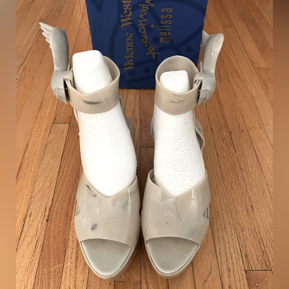 Vivienne Westwood x Melissa Winged Rocking Horse Platform Sandals - Picture 4 of 6
